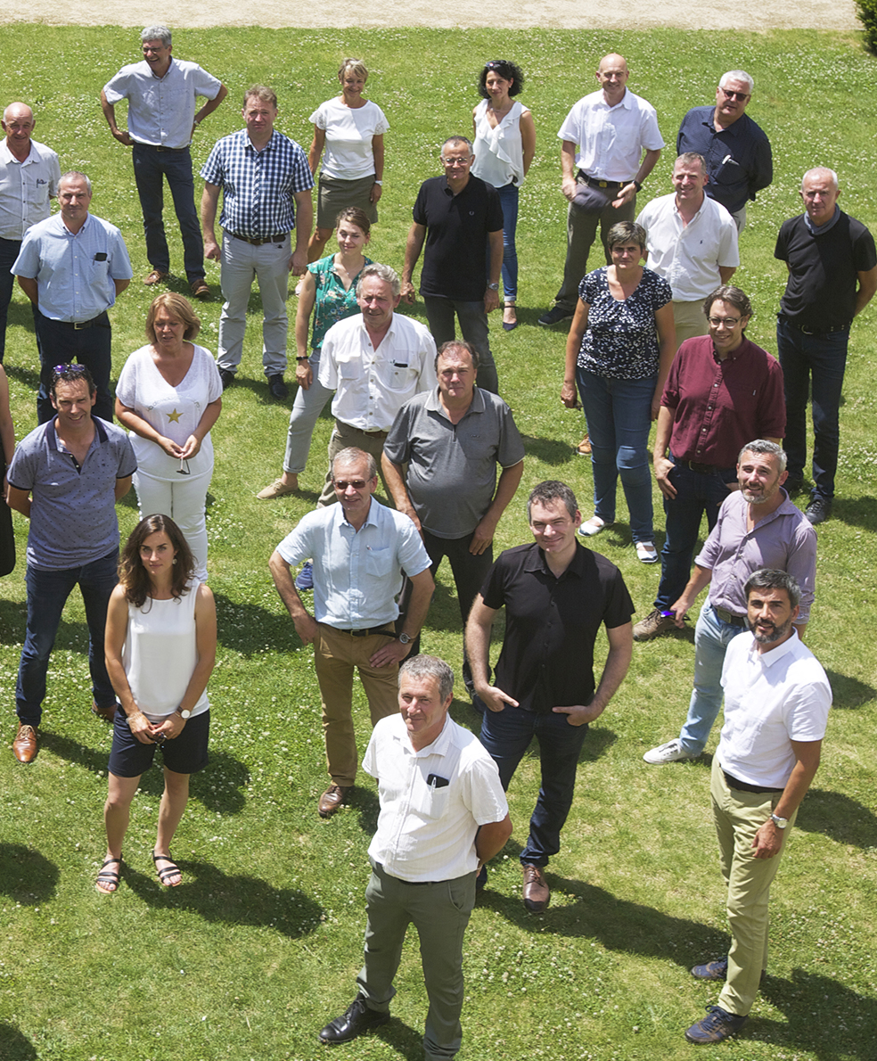 

<!-- THEME DEBUG -->
<!-- THEME HOOK: 'field' -->
<!-- FILE NAME SUGGESTIONS:
   ▪️ field--node--title--webform.html.twig
   ✅ field--node--title.html.twig
   ▪️ field--node--webform.html.twig
   ▪️ field--title.html.twig
   ▪️ field--string.html.twig
   ▪️ field.html.twig
-->
<!-- BEGIN OUTPUT from 'themes/contrib/bootstrap_barrio/templates/field/field--node--title.html.twig' -->
<span class=